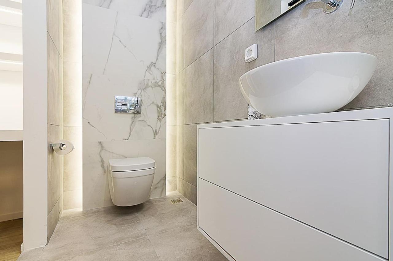 Brand New Flat For 4 Ppl Next To Syntagma Sq. Apartment Athens Exterior photo