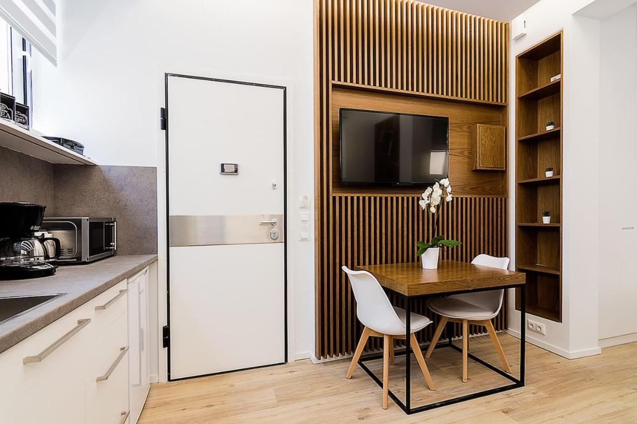 Brand New Flat For 4 Ppl Next To Syntagma Sq. Apartment Athens Exterior photo